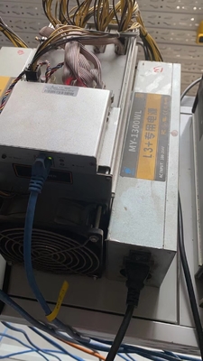 ใช้ ขุดเหรียญ 942W Bitmain Antคนขุดแร่ L3++ 550M 6.5Kg
