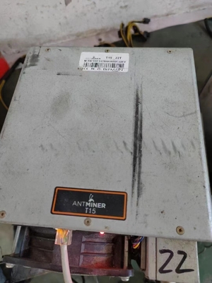 อุปกรณ์ขุด Cryptocurrency 1541W Bitmain Antคนขุดแร่มือสอง T15 23TH BTC Mining