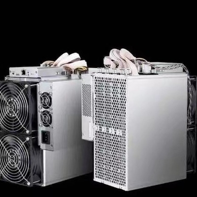 2880W Asic Bitmain Antคนขุดแร่ S17E 64T การกระจายความร้อนที่ดี 0.045 J/GH